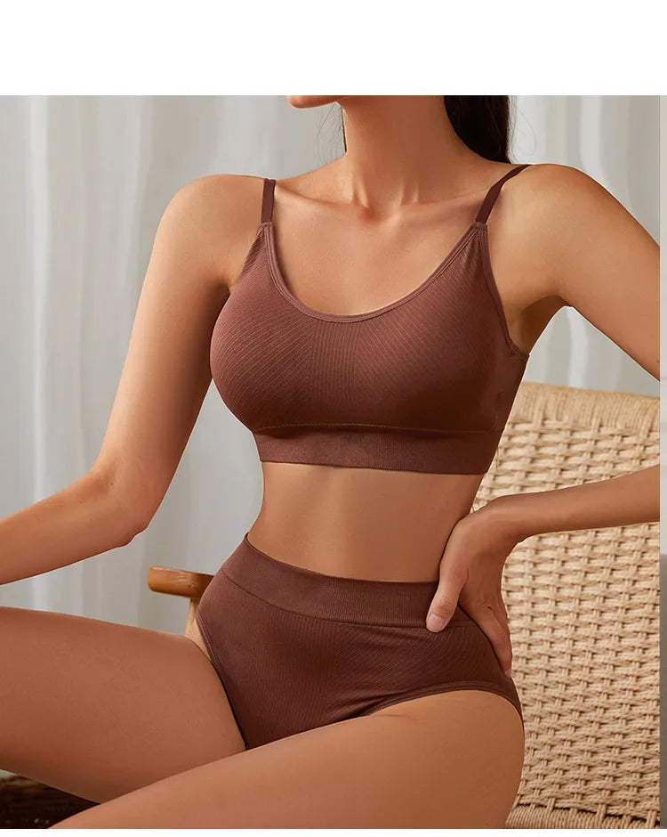 Hot Sale Seamless Panties Underwear Set Conjuntos De Ropa Interior Para Mujeres Seamless Bra And Panties Sets For Women