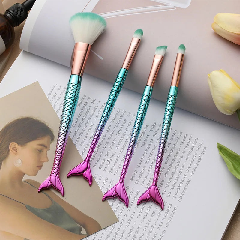 Four-piece Suit Mermaid Makeup Brush