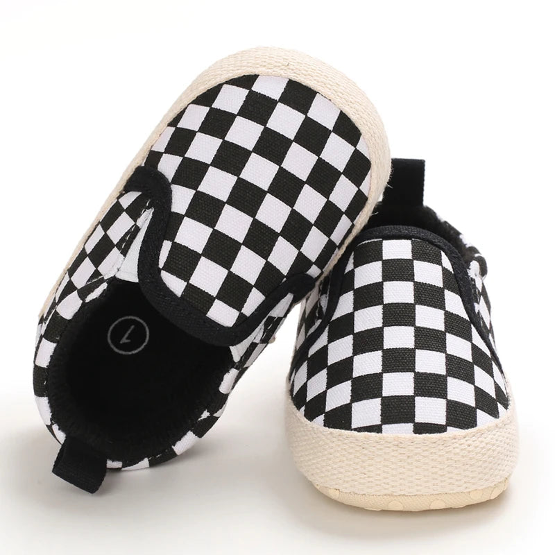 0-18M Newborn Baby Shoes for Boys First Walker Classic Canvas Casual Sports Shoes Soft Sole Comfortable Walking Shoes